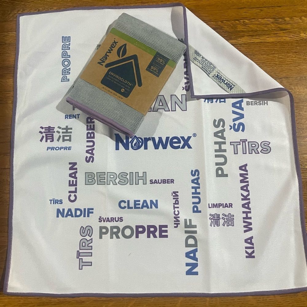 Norwex Enviro Cloth and Window Cloth Basic Package NWT